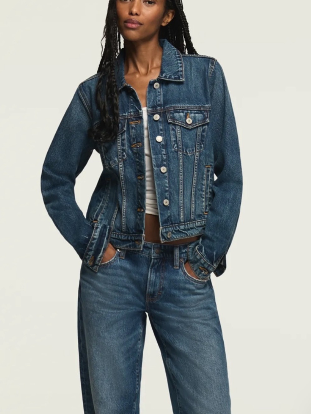 Levi trucker jacket Classic Indigo Women’s Denim Jeans - Blue